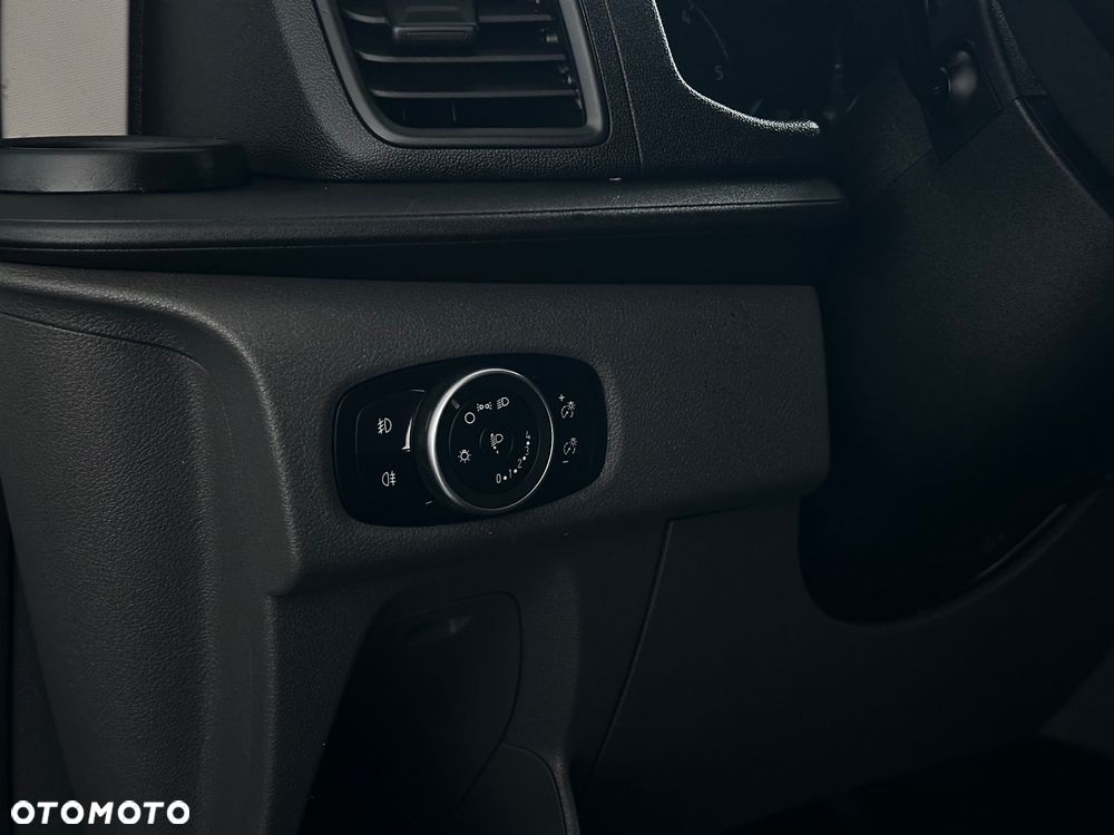 Ford Transit Custom - 14