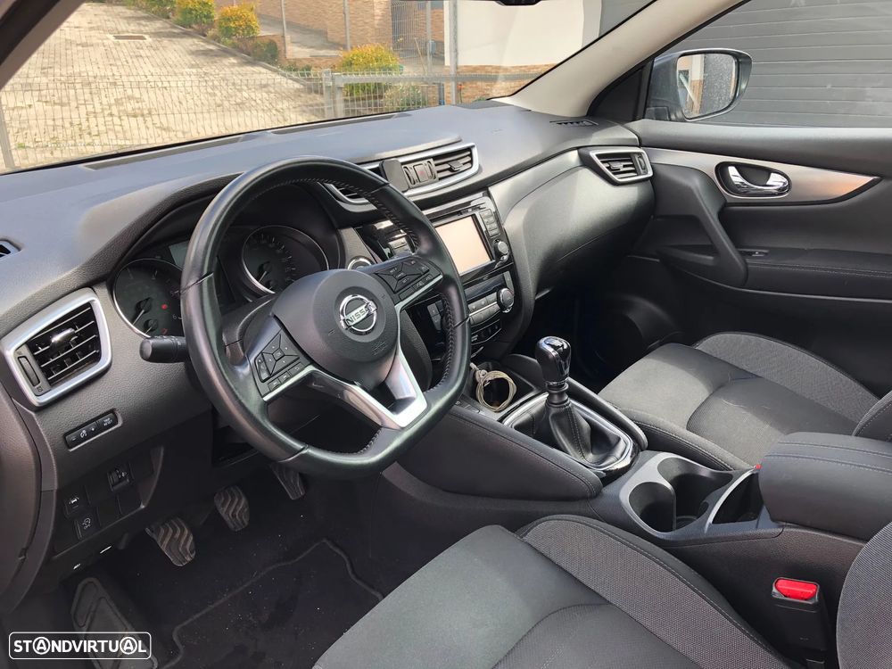 Nissan Qashqai 1.5 dCi N-Connecta 18 RS+PS - 8