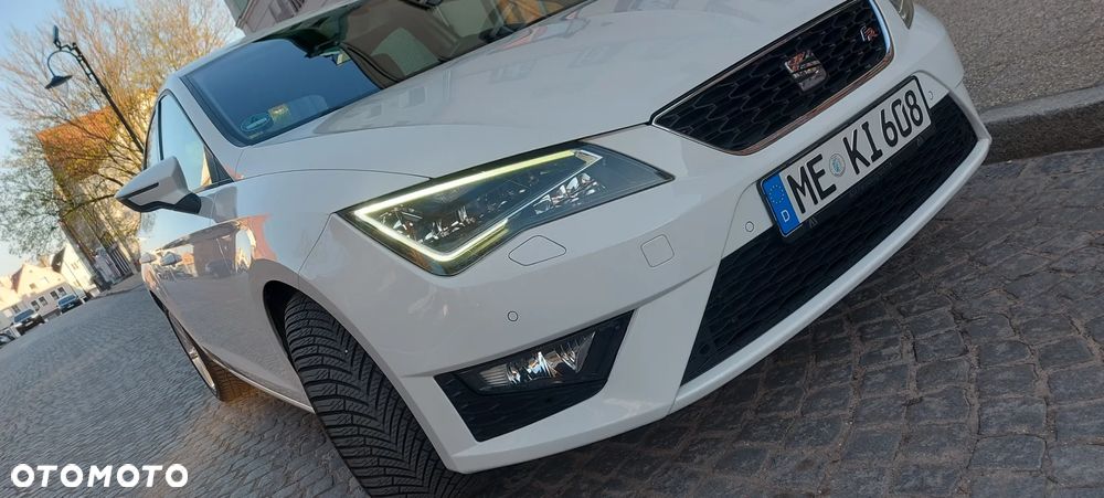 Seat Leon 2.0 TDI DPF FR Black Matt Edition - 5