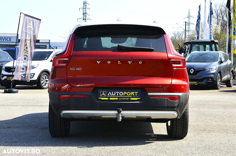 Volvo XC 40 D3 AWD Momentum Pro - 6
