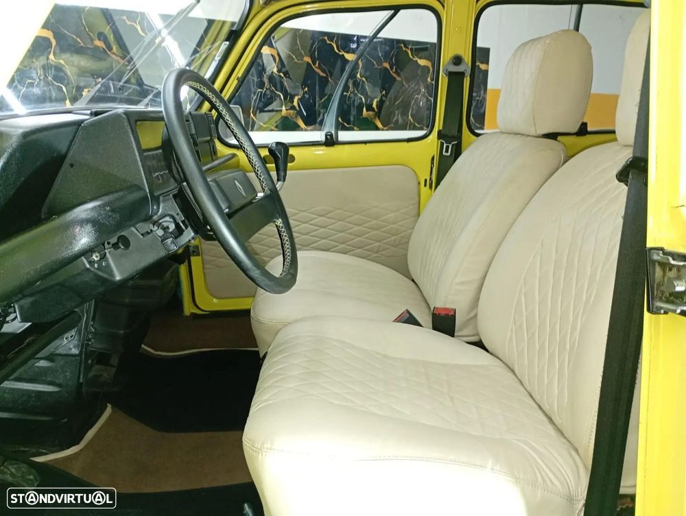 Renault 4 - 14