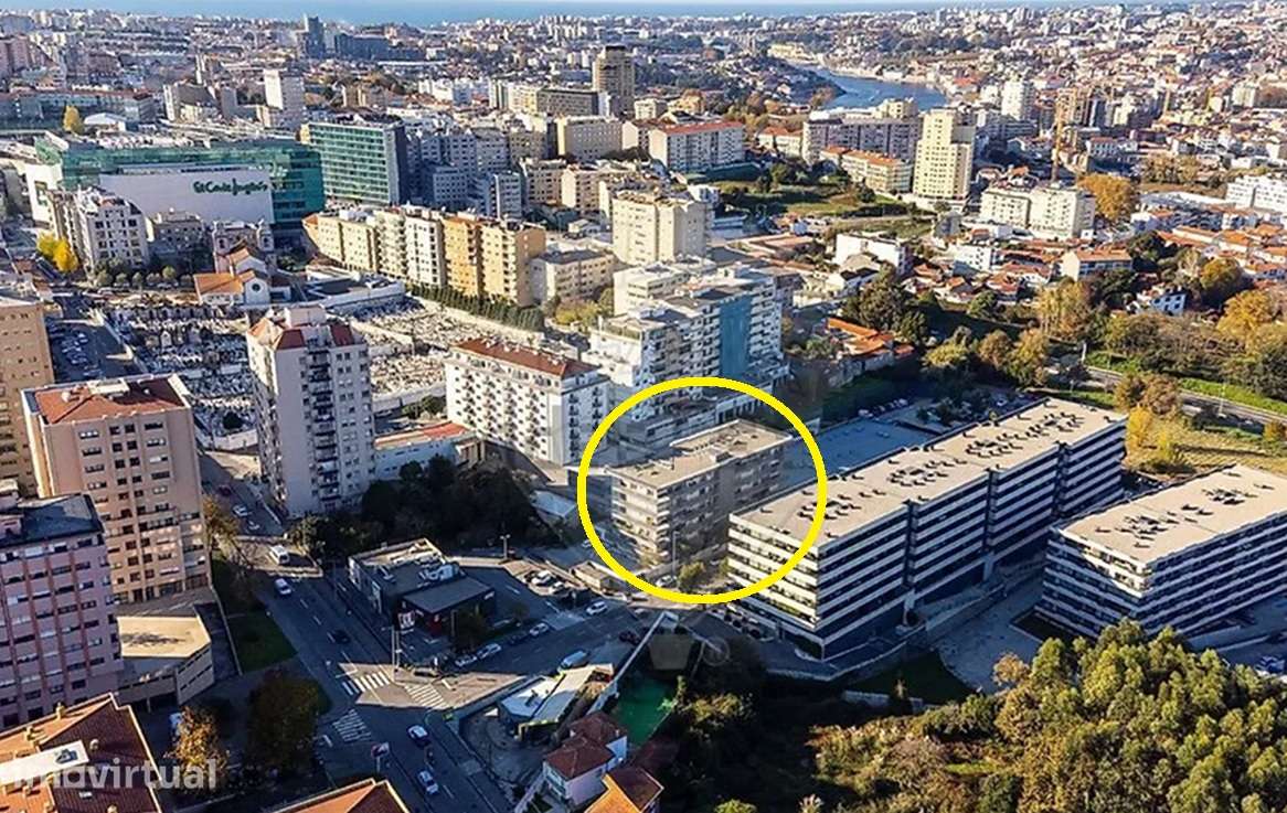 Excelente T0, Novo, em Mafamude, excelente localização, 450 m do Metro - Grande imagem: 2/15