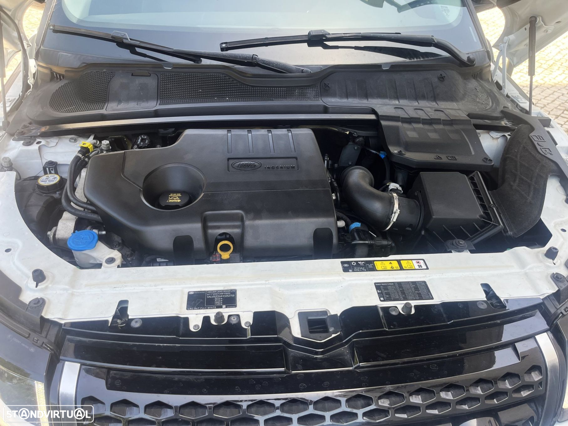 Land Rover Range Rover Evoque 2.0 eD4 SE Dynamic - 18