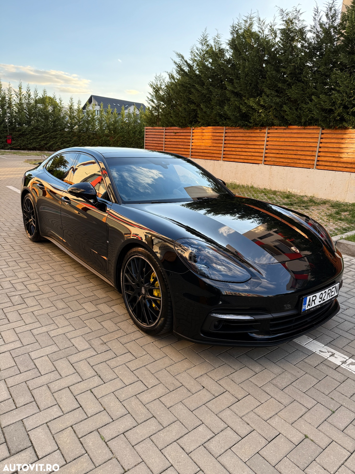 Porsche Panamera 4S - 5