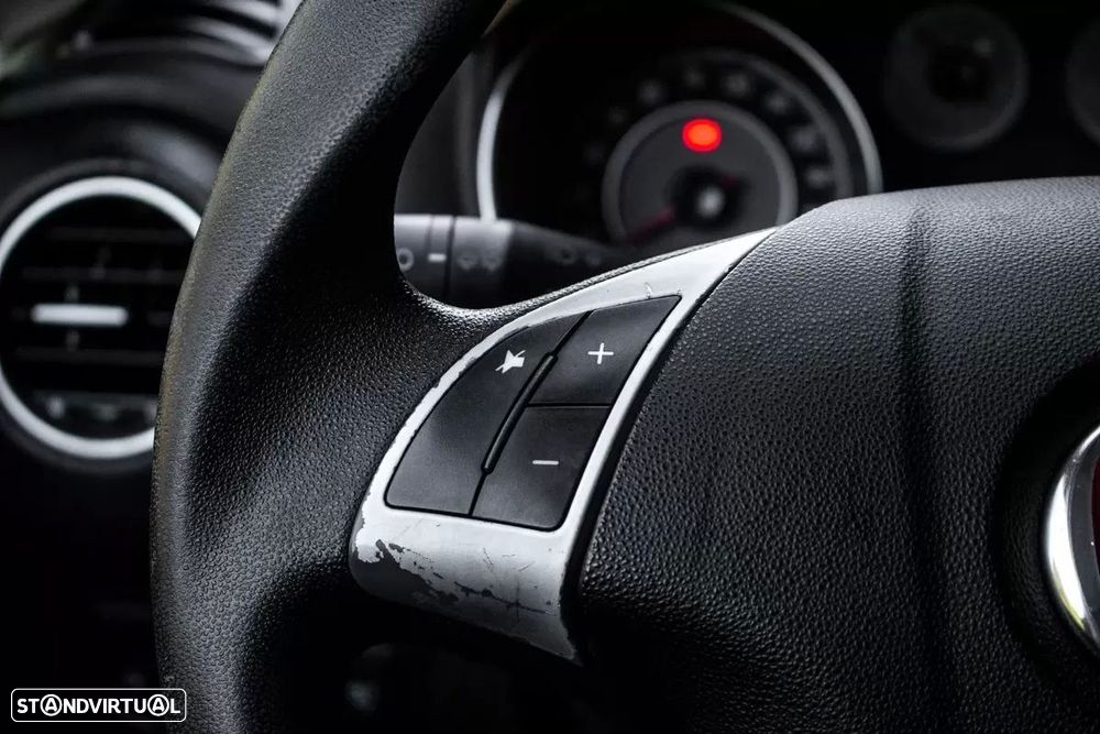 Fiat Punto 1.3 M-Jet Easy S&S - 9