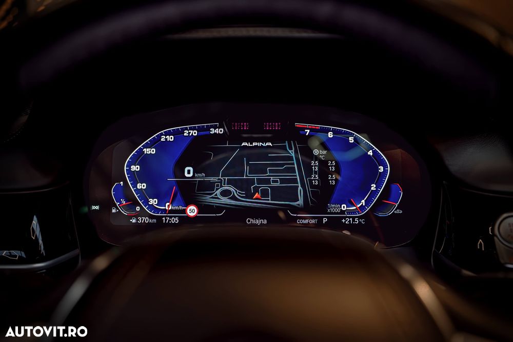 BMW Seria 7 740i - 28