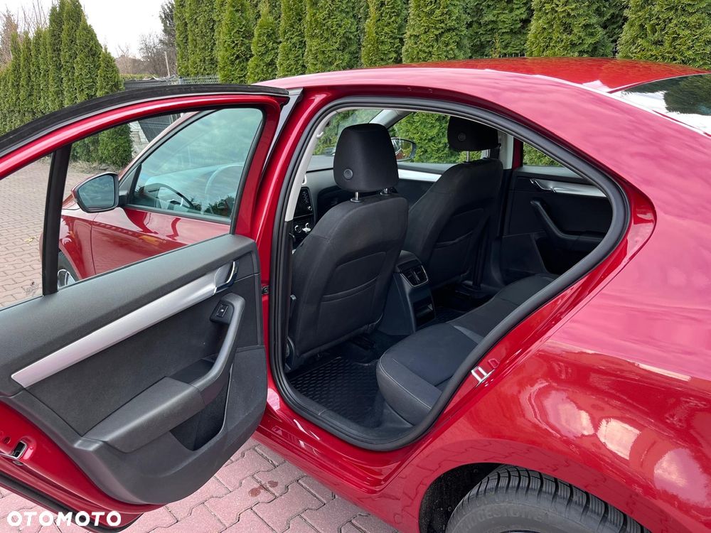 Skoda Octavia 1.4 TSI Ambition - 13