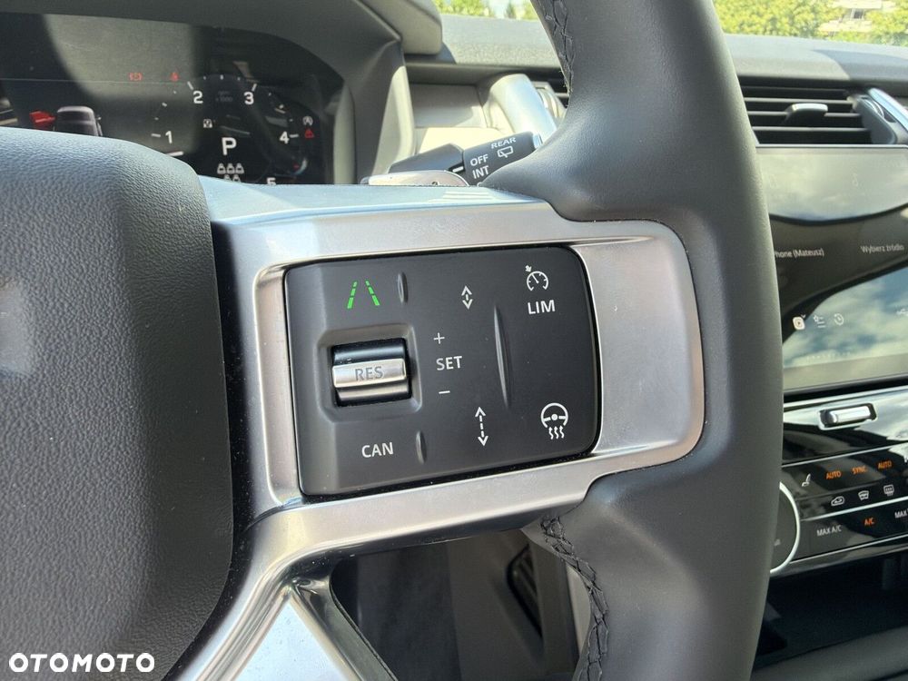 Land Rover Discovery - 22