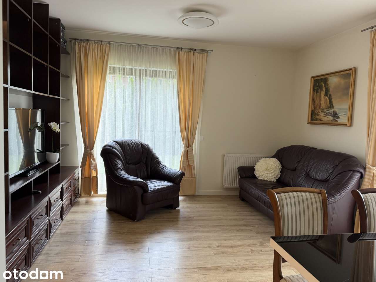 Komfortowe mieszkanie z ogródkiem/Apartment with a garden