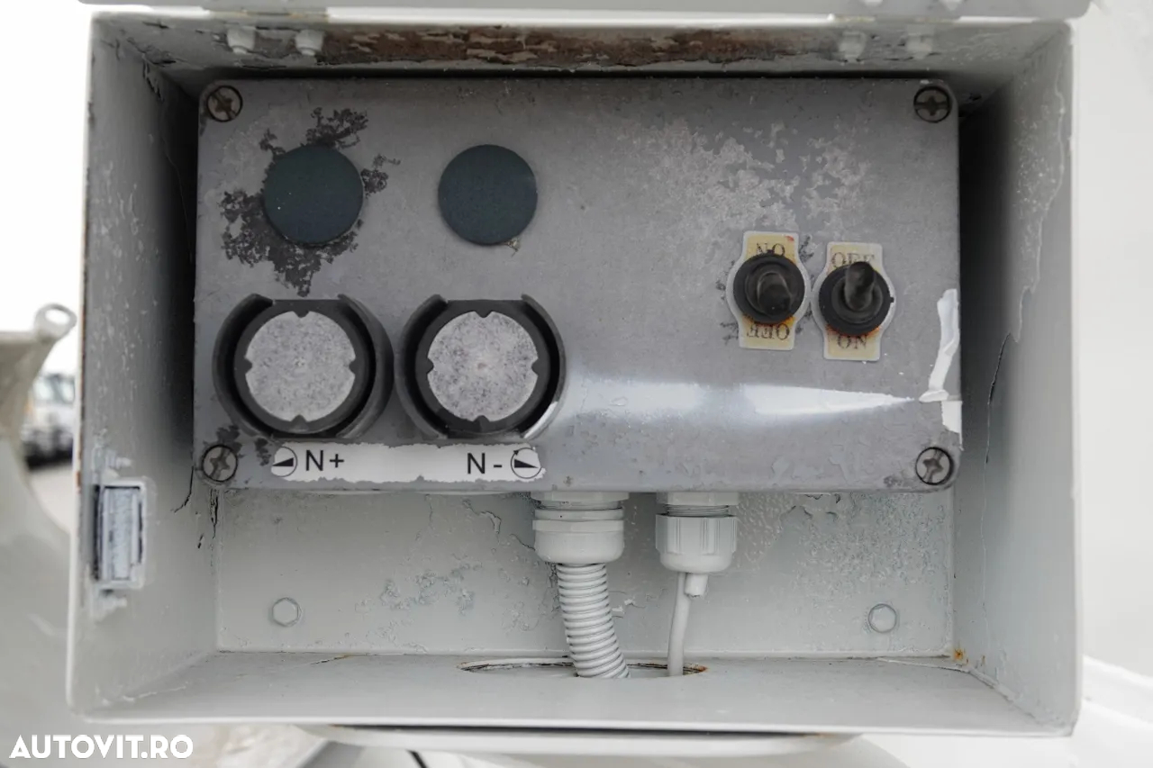 Renault C 380 / 8X4 / BETONER / BETON CONVERTER / LIEBHERR 9 M3 / EURO 6 / 2016 - 21