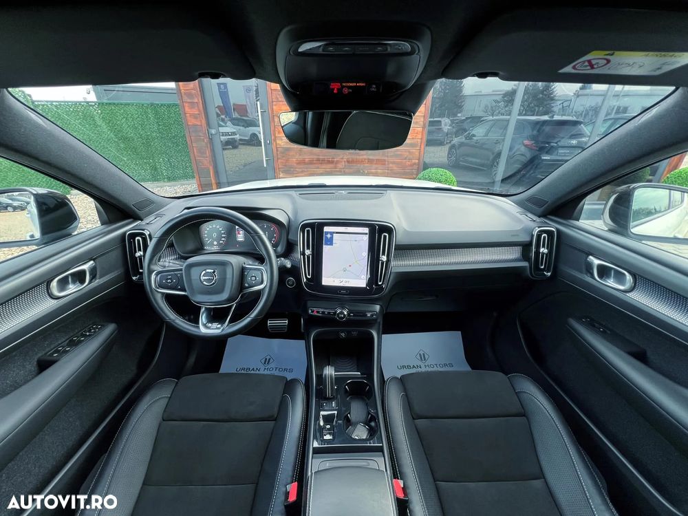 Volvo XC 40 D4 AWD Geartronic R-Design - 3