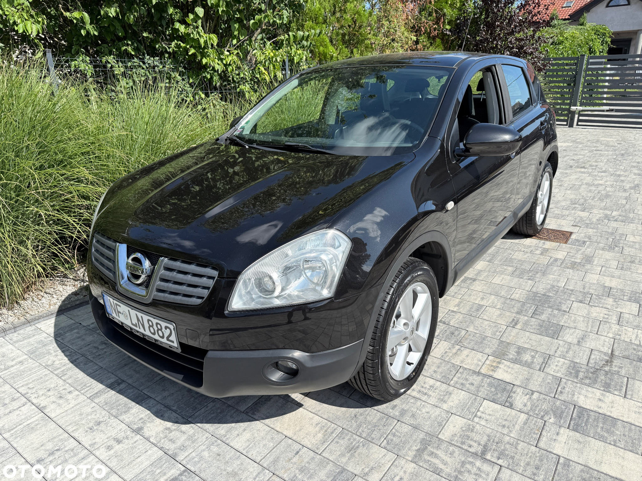 Nissan Qashqai 2.0 4x4 Tekna - 3