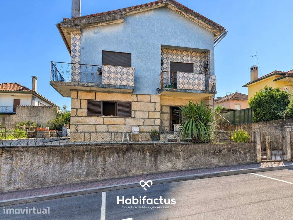 Andar de Moradia com 3 quartos em Abraveses - Viseu - Grande imagem: 2/9