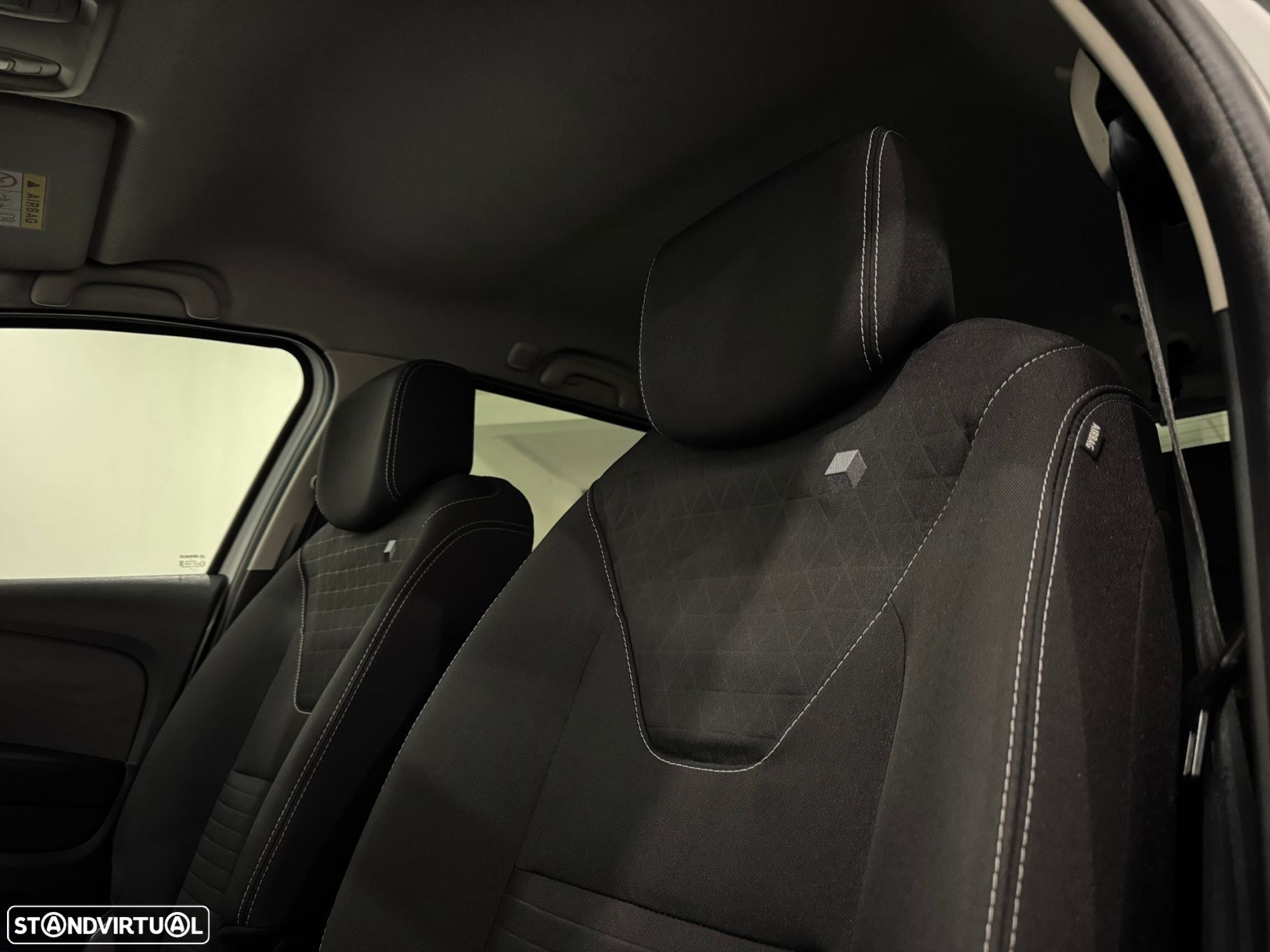 Renault Clio Sport Tourer 0.9 TCe Limited - 25