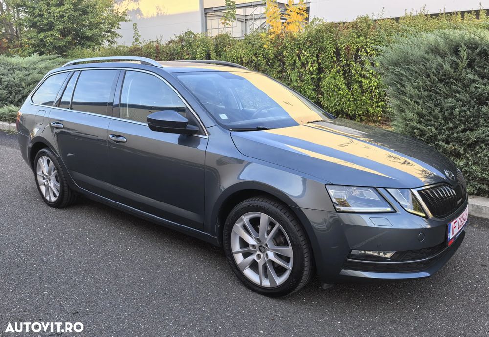 Skoda Octavia 1.6 TDI DSG Style - 2