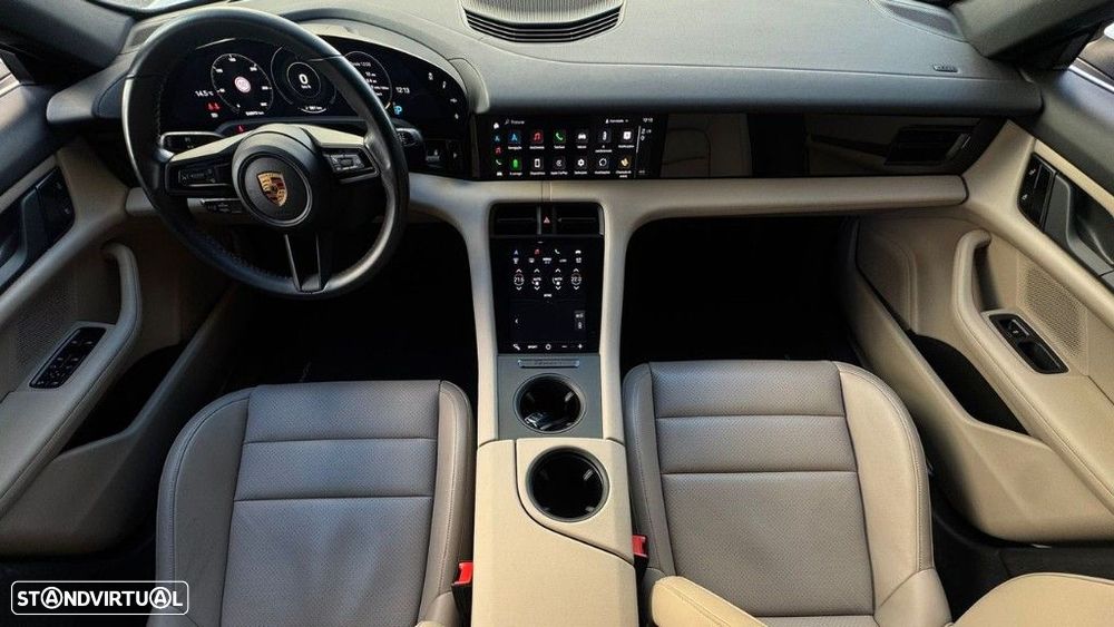 Porsche Taycan Standard - 12