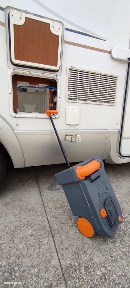 Hymer Car 697 (Cama central - Viesa) - 19