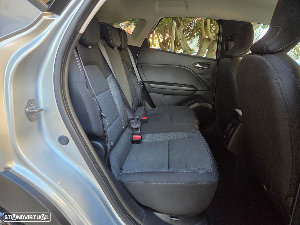 Renault Captur 1.6 E-Tech Full Hybrid Evolution - 20