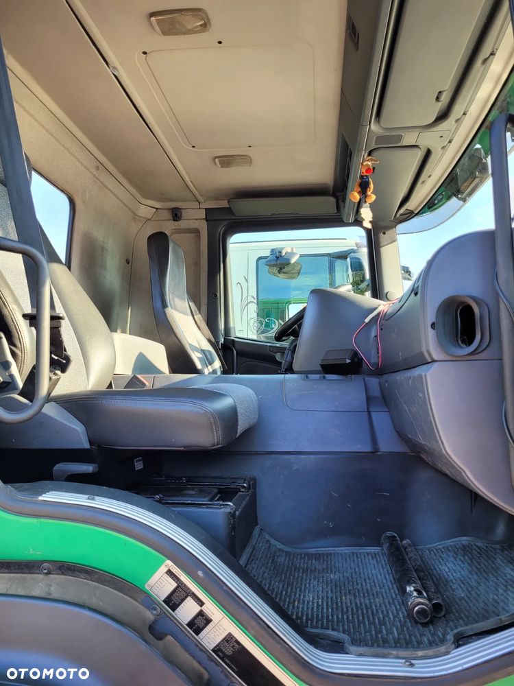 Scania P 380 - 3