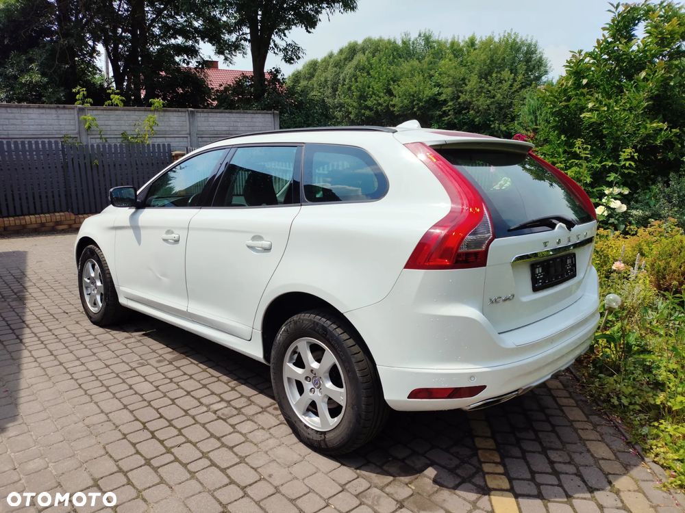 Volvo XC 60 - 16