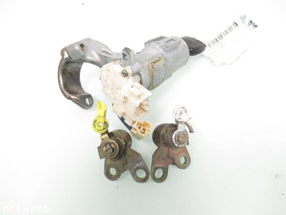 STACYJKA WKŁADKI TOYOTA YARIS I 45020521 - 6