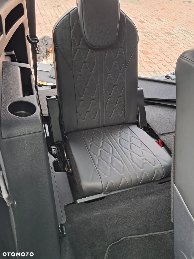 Peugeot 5008 ver-1-5-bluehdi-gt-pack-s-s-eat8 - 28