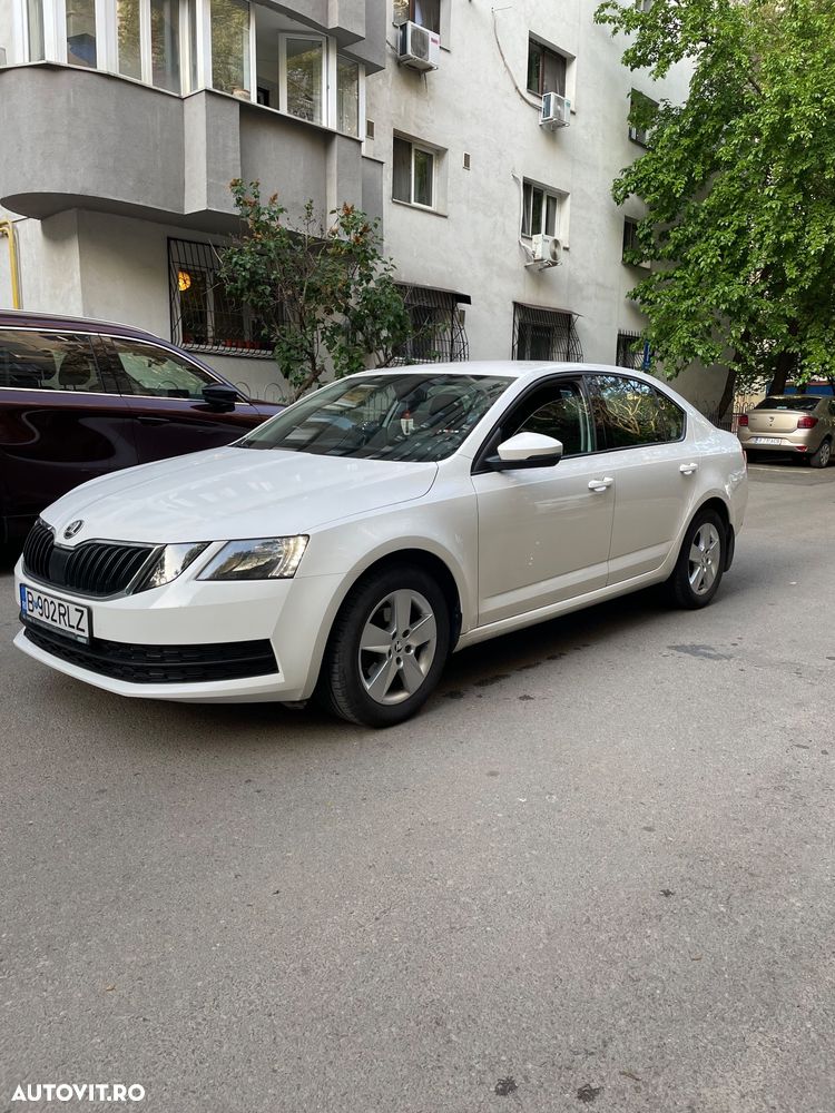 Skoda Octavia 1.6 TDI Ambition - 2