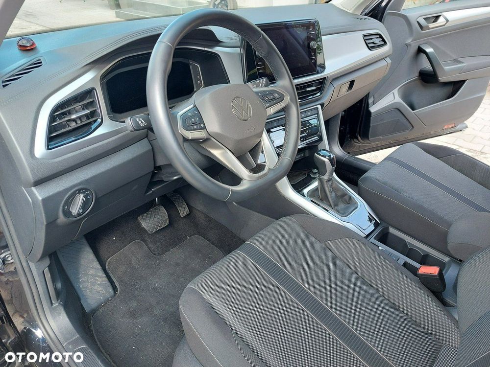 Volkswagen T-Roc - 15