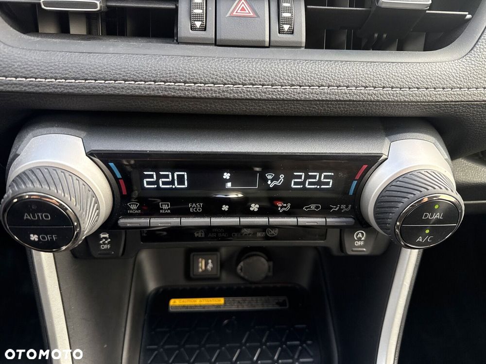 Toyota RAV4 2.0 Comfort 4x4 - 29