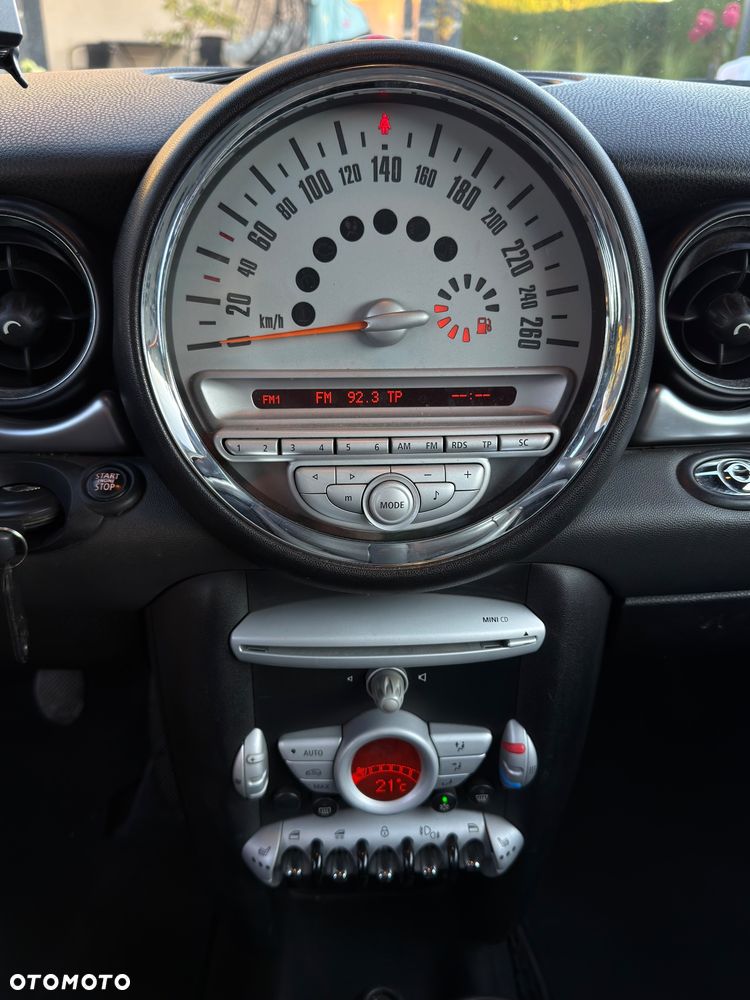 MINI Cooper Highgate - 9