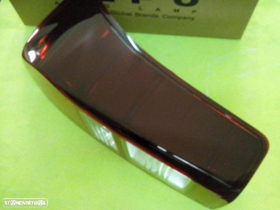 Farolins de trás Isuzu D-Max 2013 --  NOVOS - 2