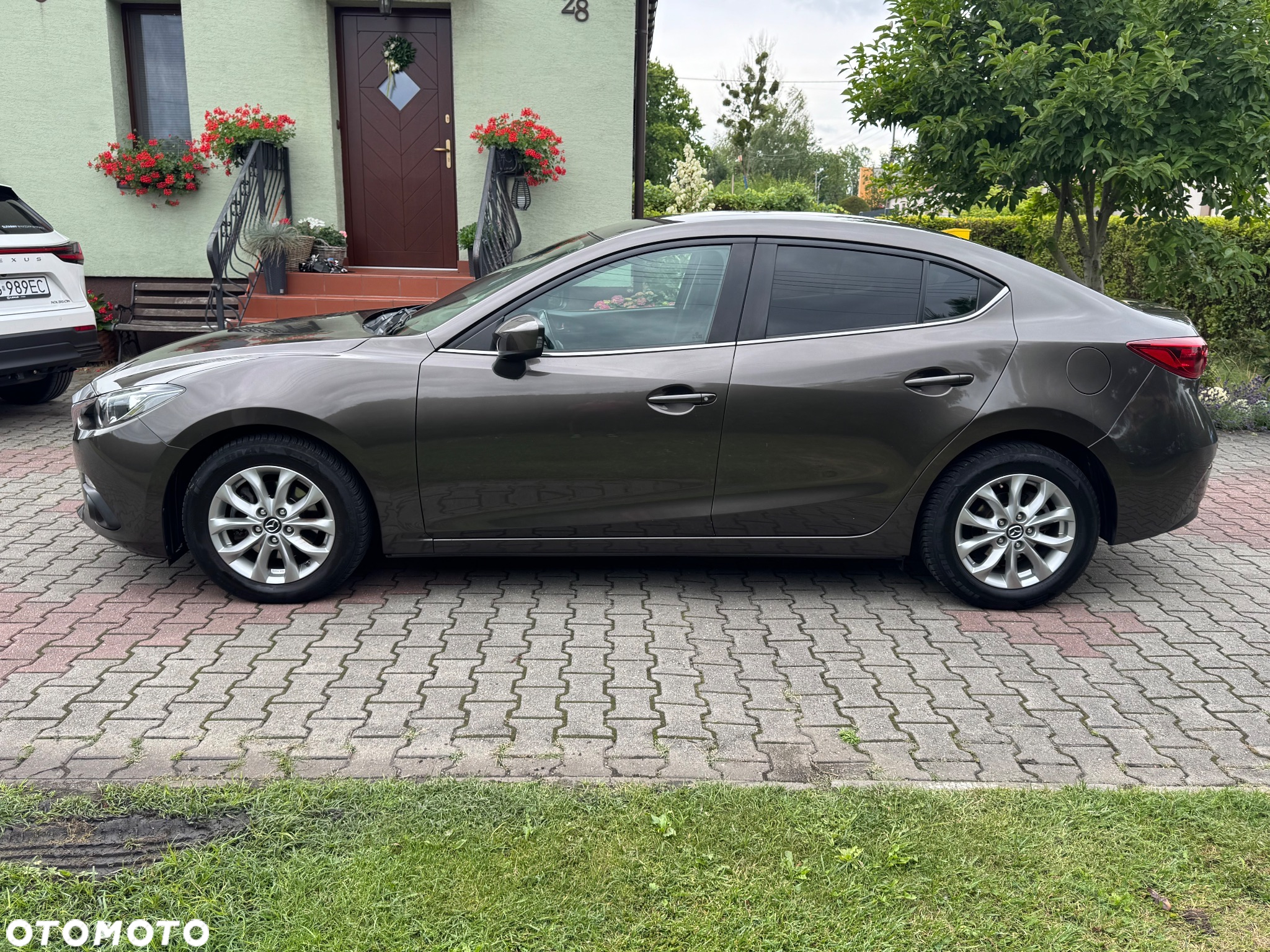 Mazda 3 SKYACTIV-G 120 Signature+ - 3