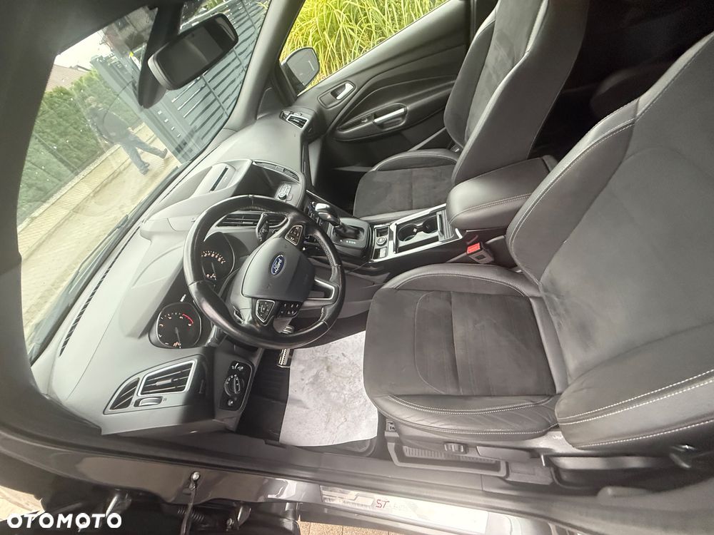 Ford Kuga 2.0 TDCi AWD ST-Line - 9