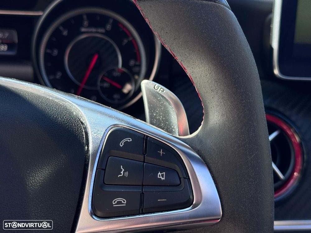 Mercedes-Benz A 45 AMG 4Matic Speedshift 7G-DCT - 19