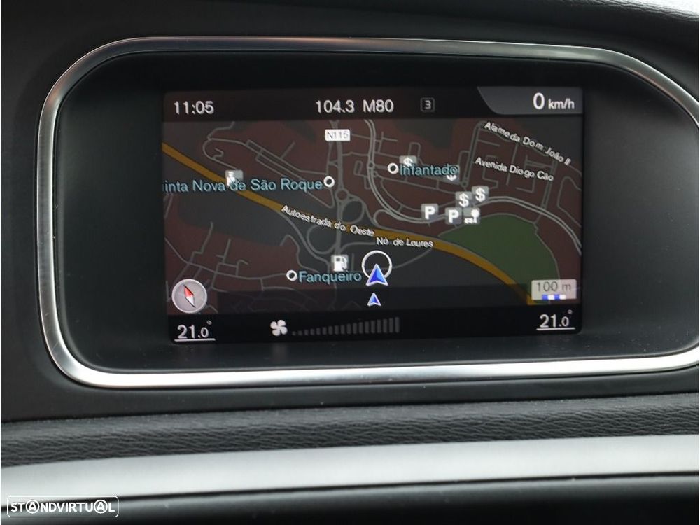 Volvo V40 Cross Country 2.0 D3 Plus - 24