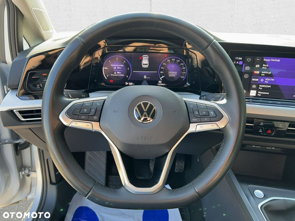Volkswagen Golf - 16
