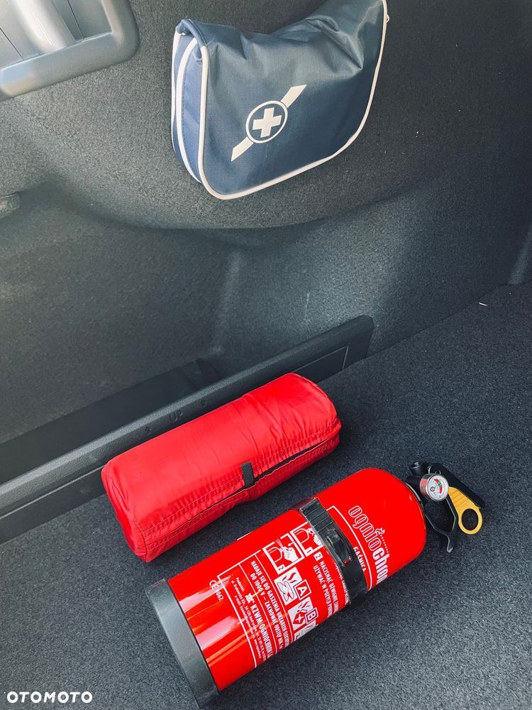 Volkswagen Passat 1.4 TSI BMT Comfortline - 20