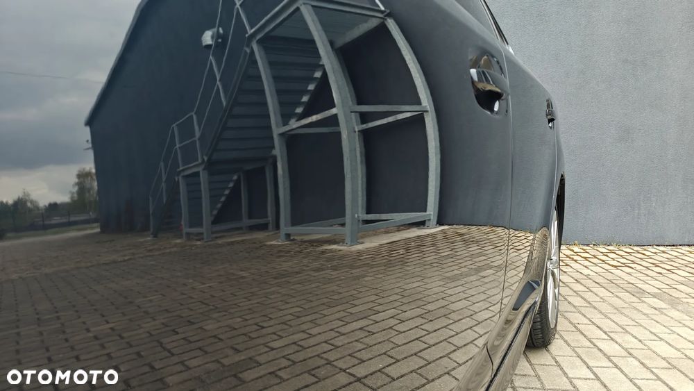 Toyota Avensis 2.0 D-4D Prestige - 13