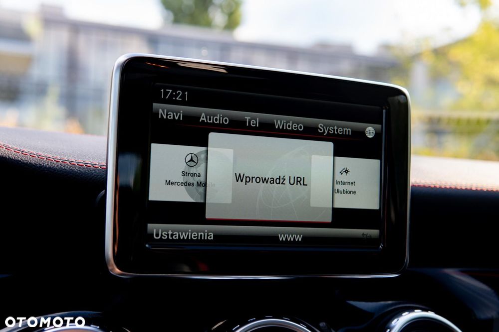 Mercedes-Benz GLA 45 AMG 4-Matic Edition 1 - 32