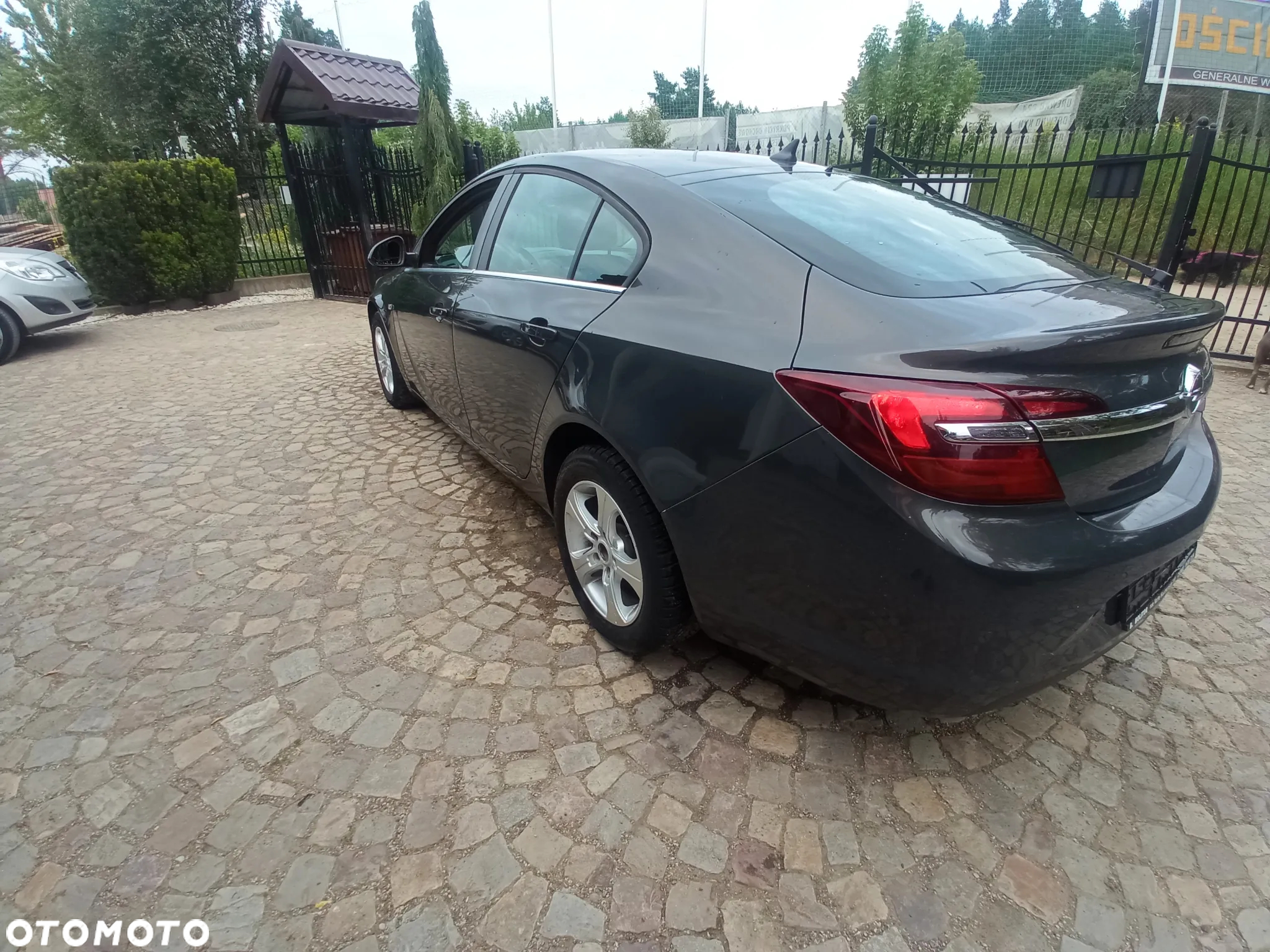 Opel Insignia 2.0 CDTI ecoFLEX Start/Stop Edition - 14
