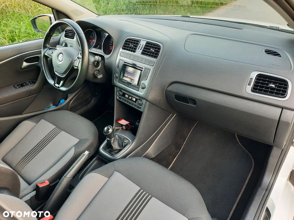 Volkswagen Polo 1.0 Allstar - 17