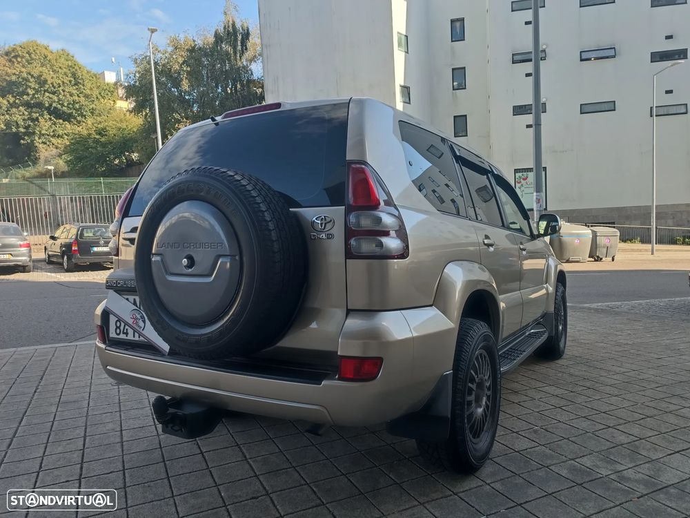 Toyota Land Cruiser D-4D Executive - 7