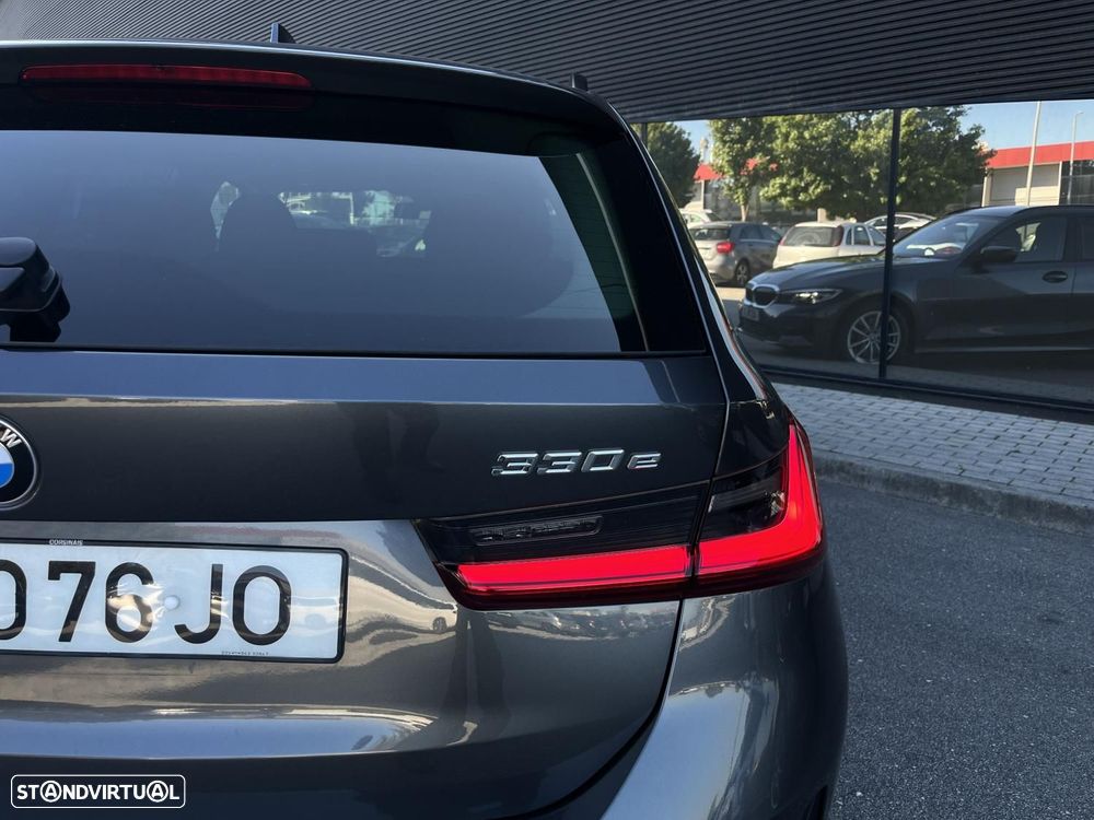 BMW 330 e Corporate Edition Auto - 19