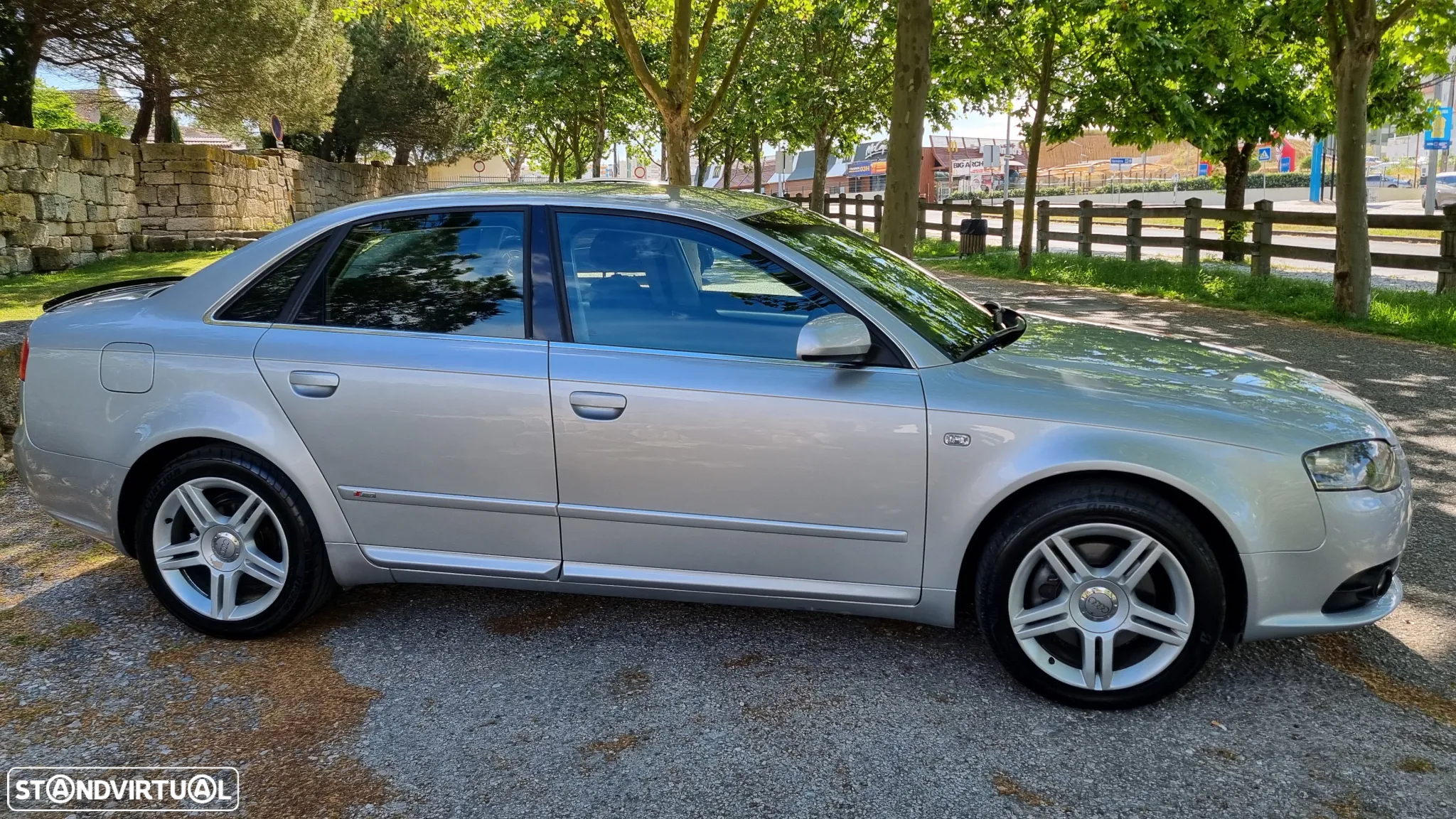 Audi A4 2.0 TDI S-line - 11