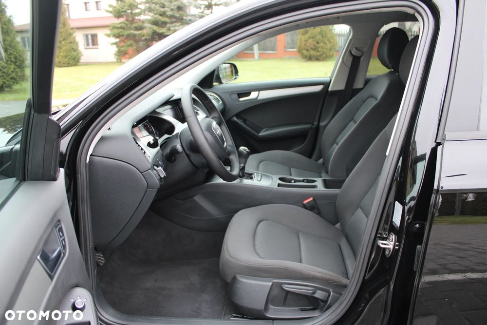 Audi A4 Avant 2.0 TFSI Attraction - 16