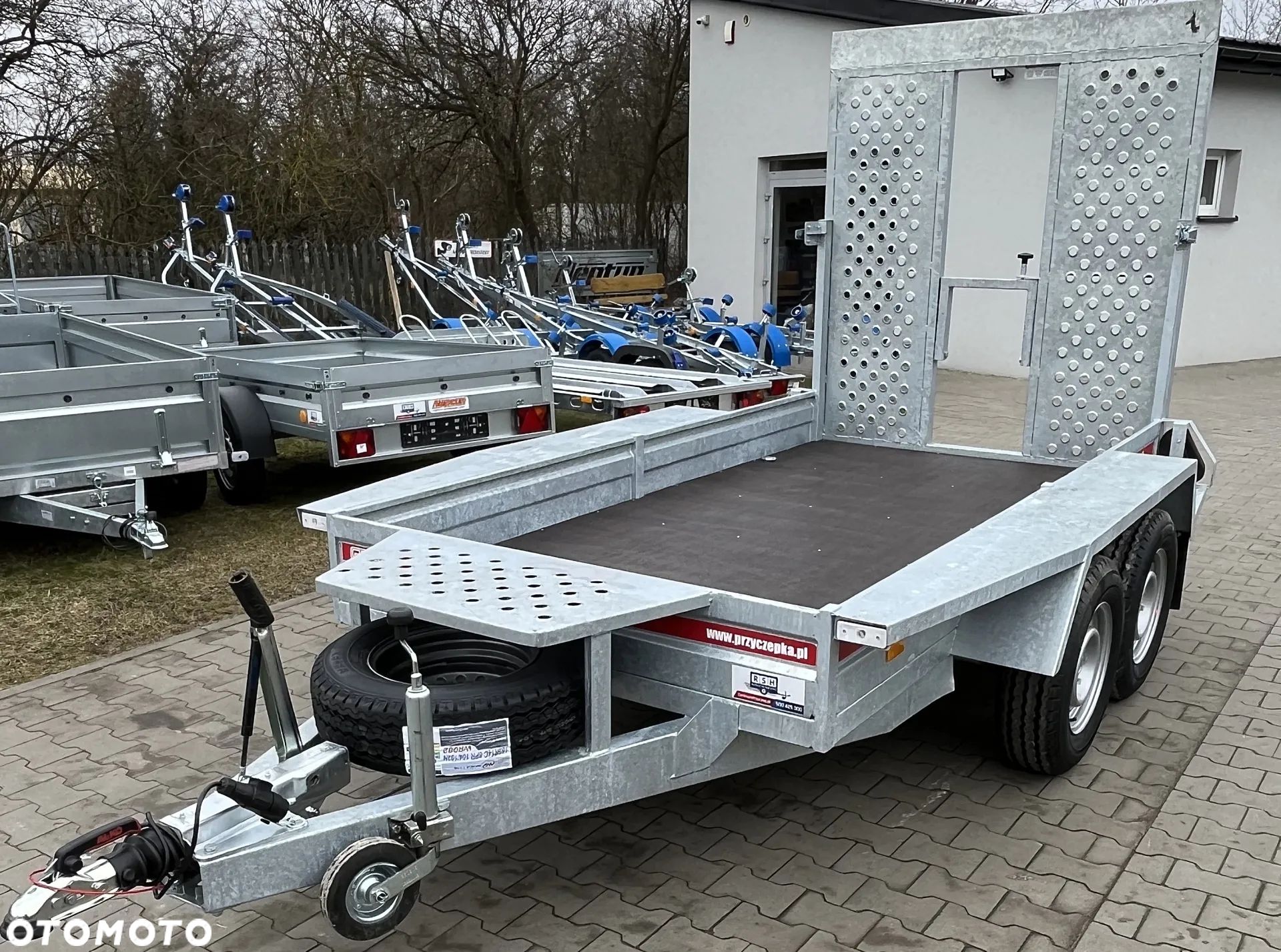 GEWE Przyczepa do przewozu minikoparki GEWE typ P3500 299x148 cm DMC: 2700 kg - 1