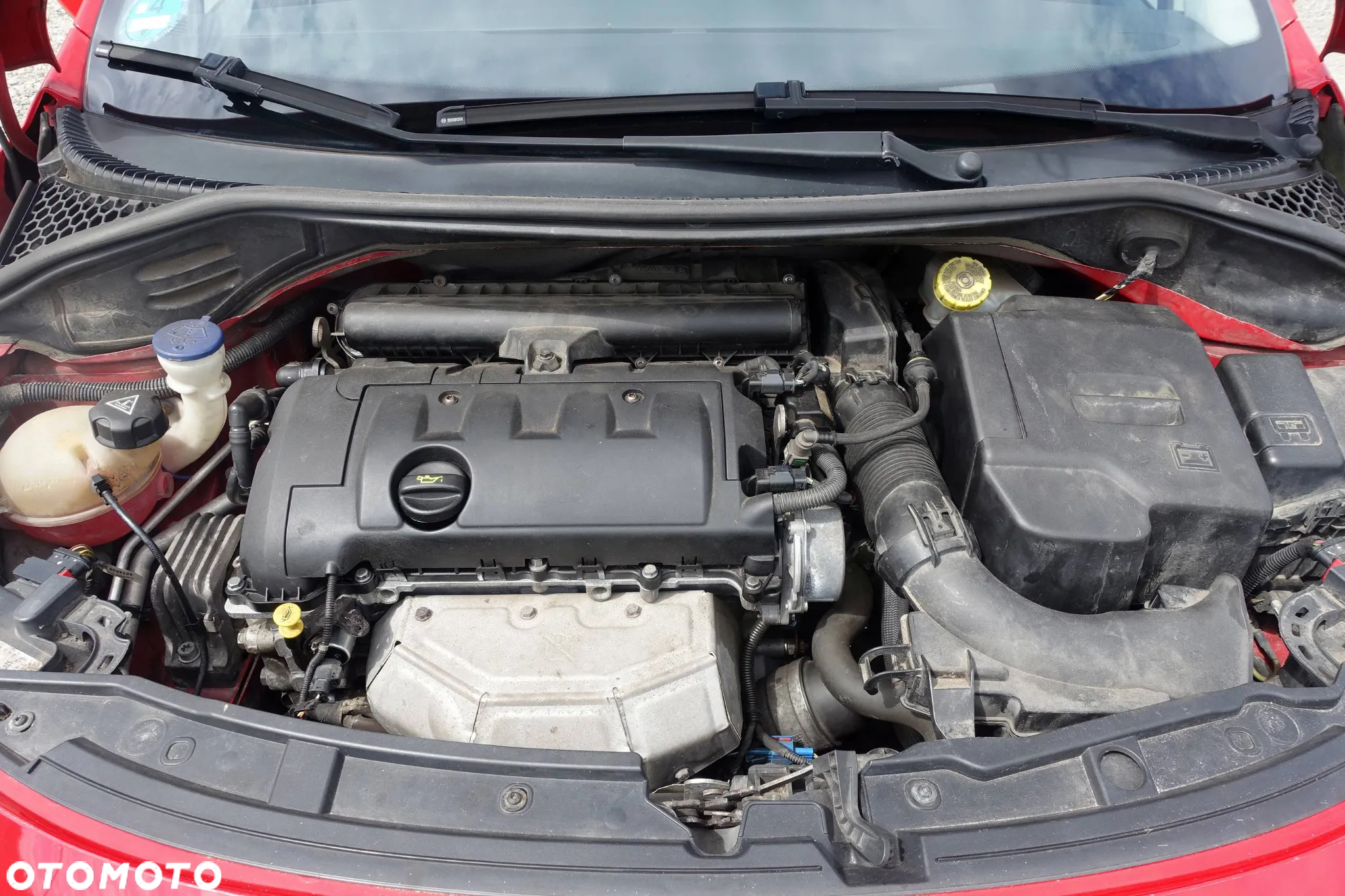 Peugeot 207 - 25