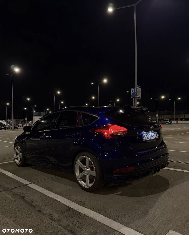 Ford Focus 2.0 EcoBoost ST-2 - 16
