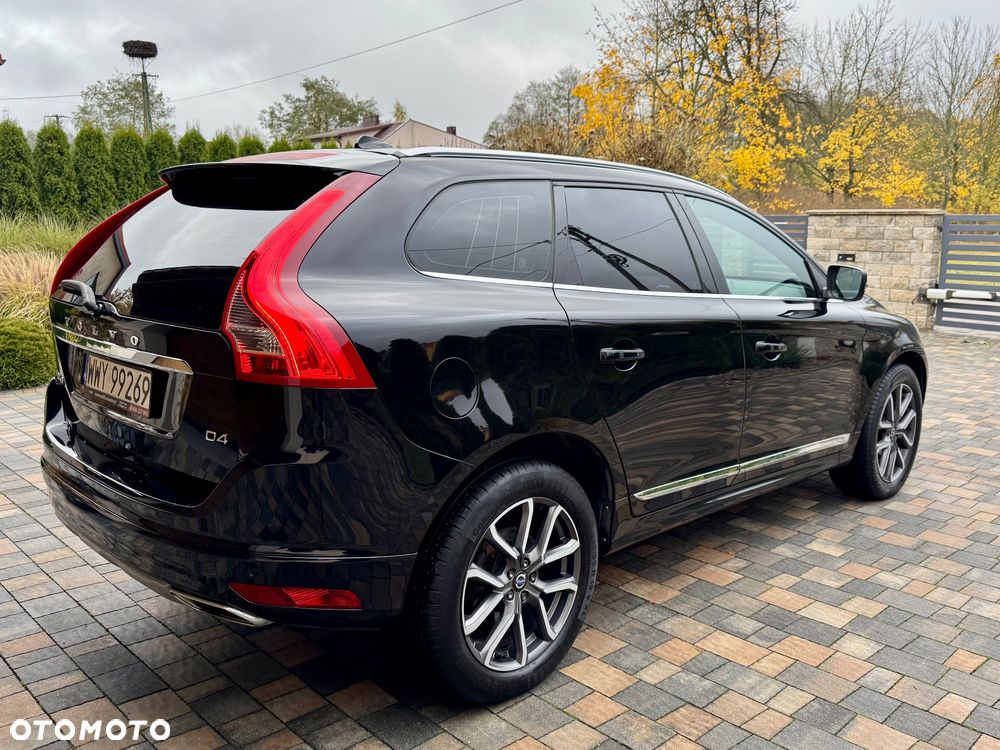 Volvo XC 60 D4 Momentum - 8