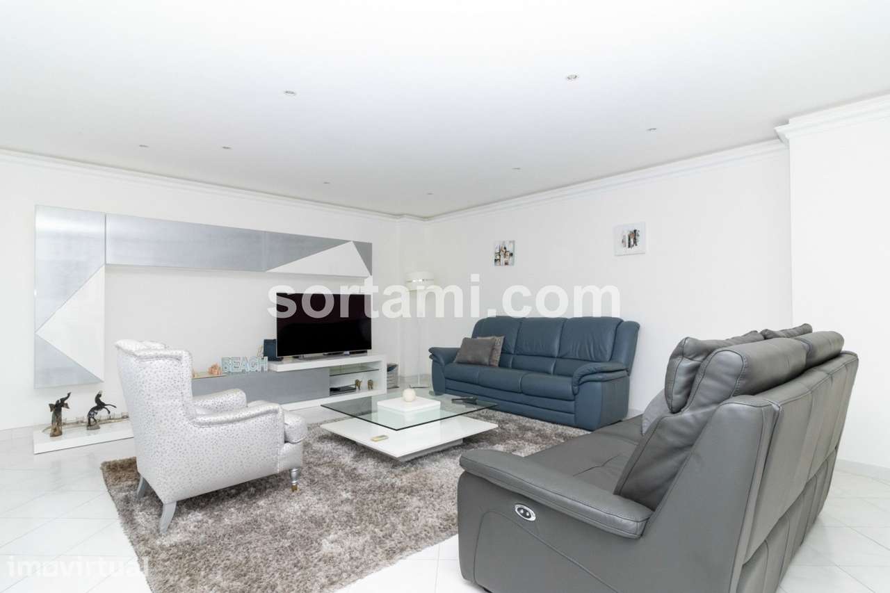 Apartamento T3 Venda em Quarteira,Loulé - Grande imagem: 4/32